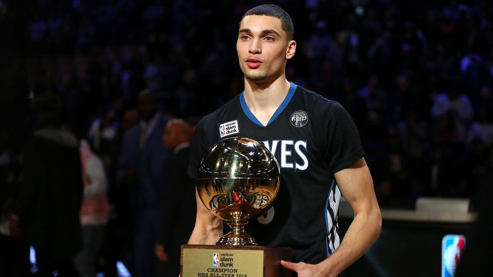 开云·体育官方网站入口-加拿大新秀在美联赛崭露头角，成为焦点，加拿大五大联赛球员