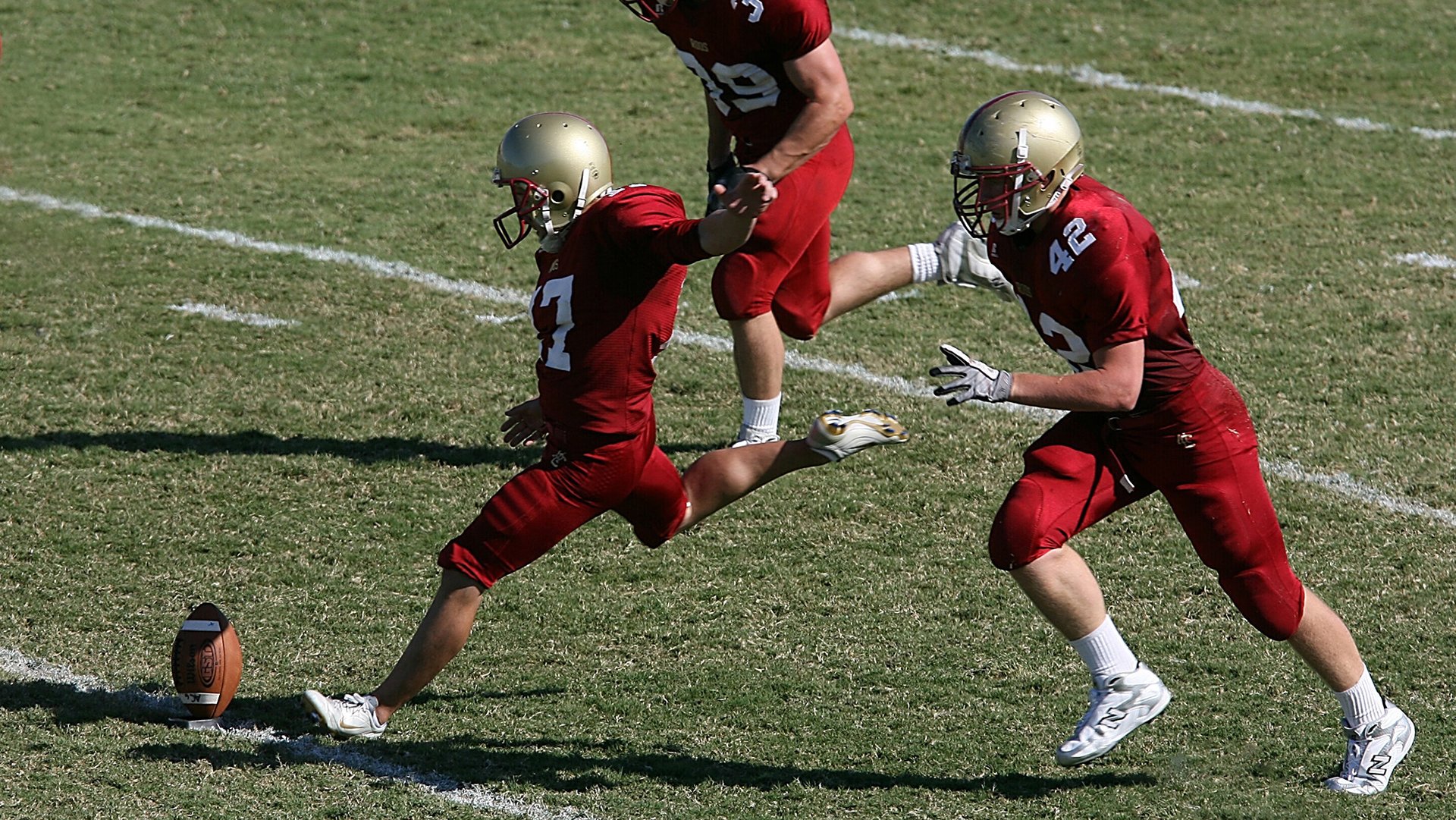 开云体育在线入口-球迷风云：粉丝社群对联盟未来影响巨大，球队粉丝